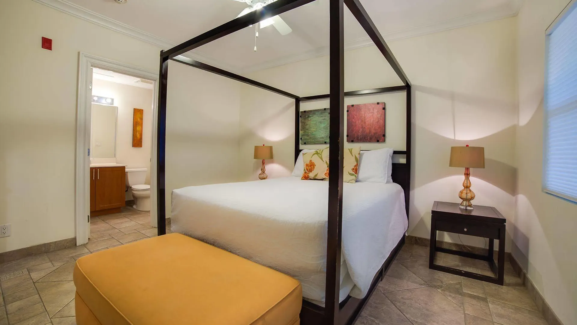 Hotel Caribbean Diamond Residence Providenciales Turks And Caicos Islands